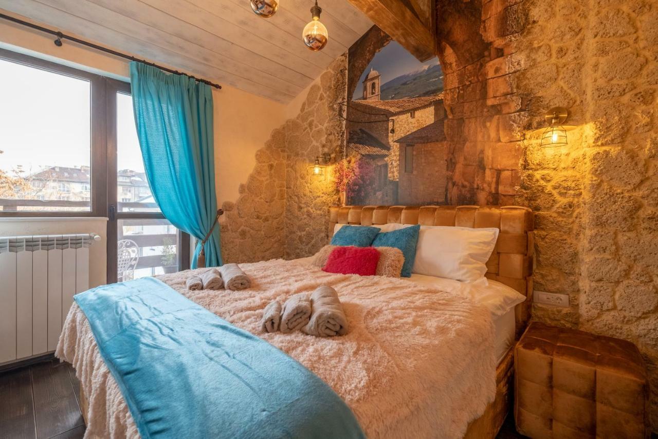 2-Bedroom Elegant Apartment In Mediterranean Style Sofia Exteriör bild